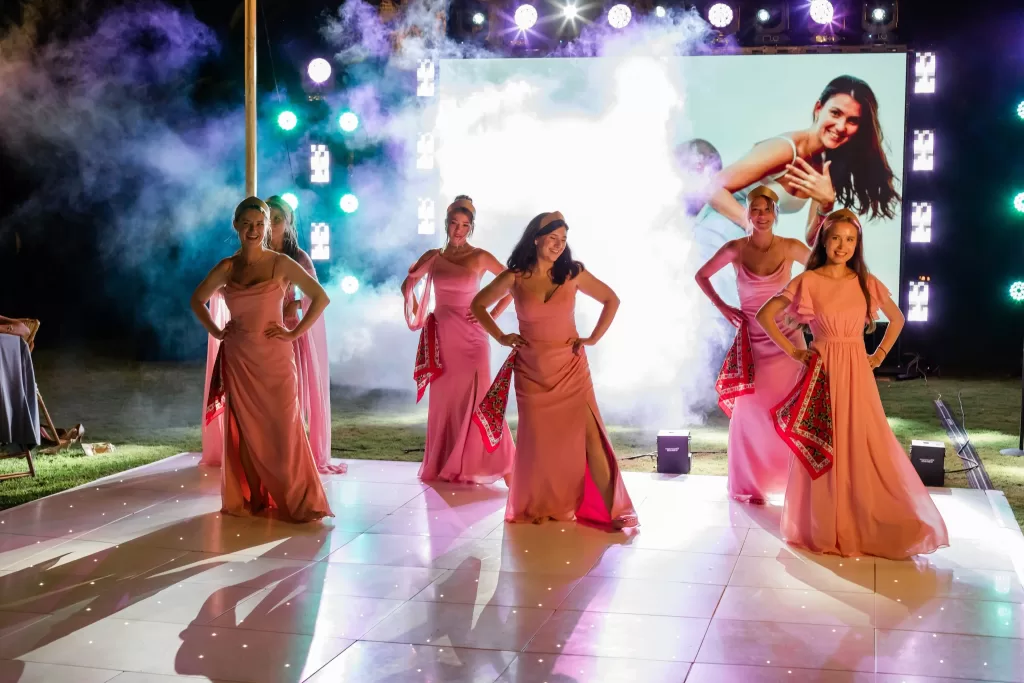 Photo by Anna Kudinova