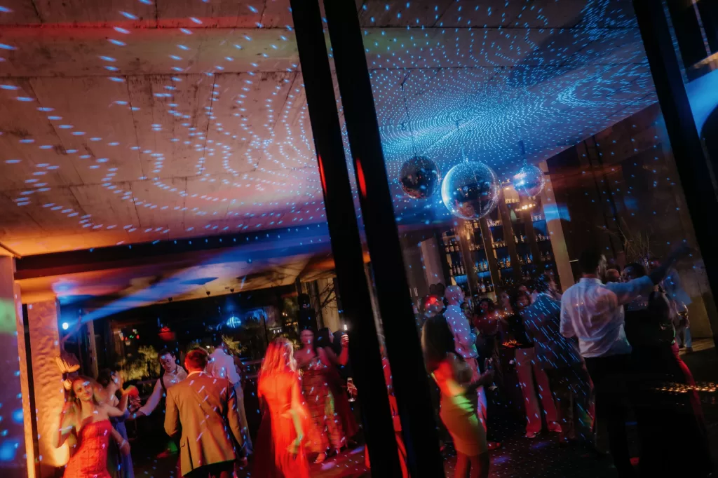 Photo by The Framers