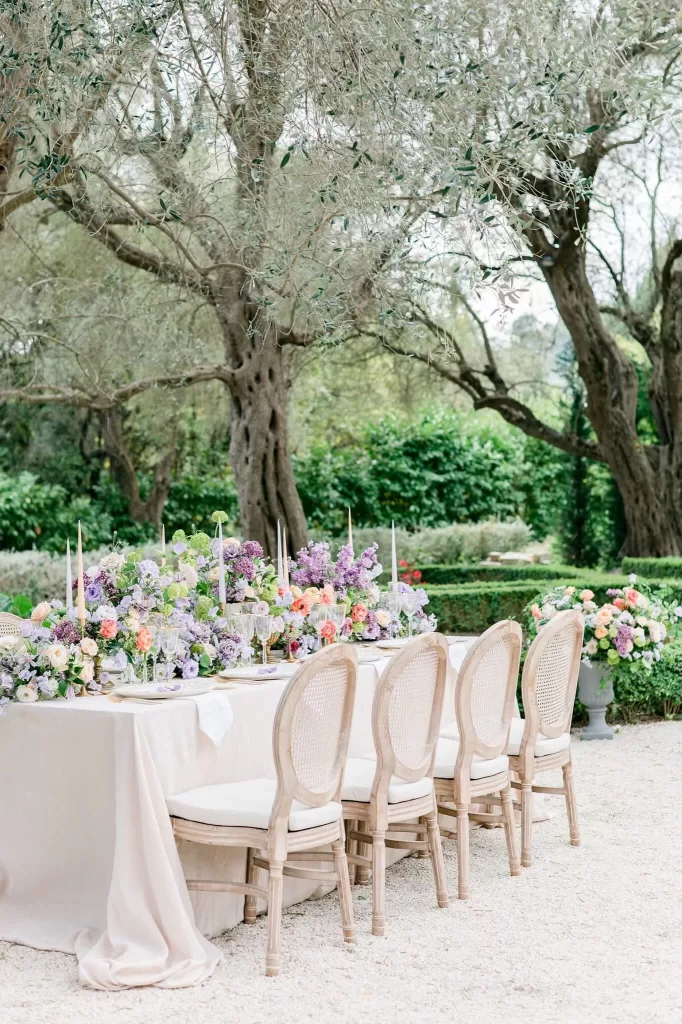 bastide-du-roy-garden-reception 2