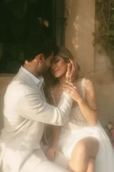 Dreamy close-up of couple in a quiet, intimate moment at Finca Son Collell
