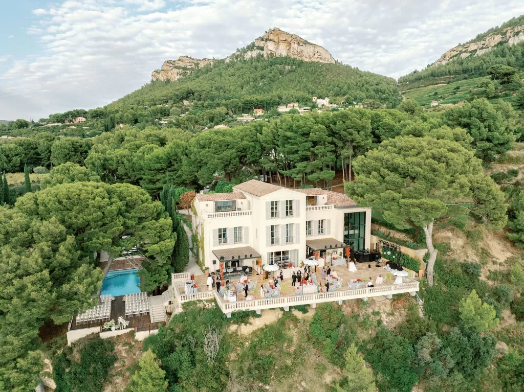 Photo by Cadoret Studios