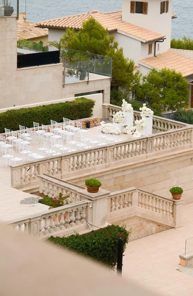 Photo by Rachelle Holland