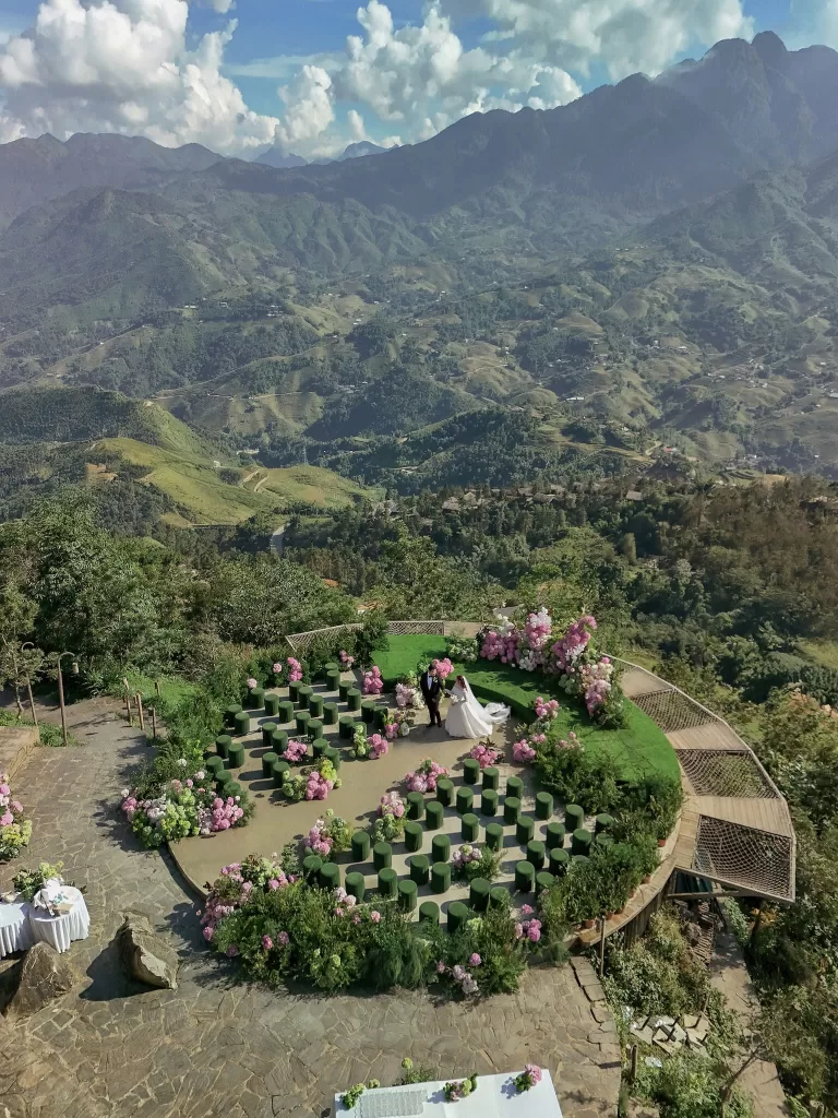 Photo courtesy of Ville De Mont Mountain Resort