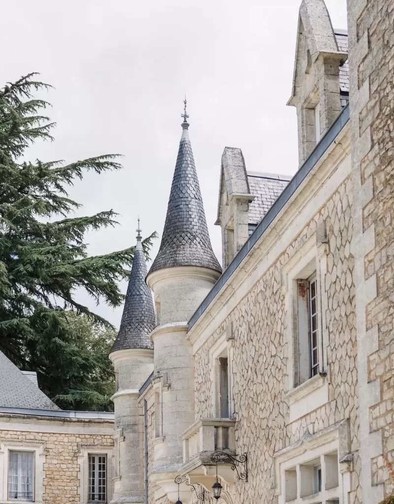 chateau-couronne-turret-detail