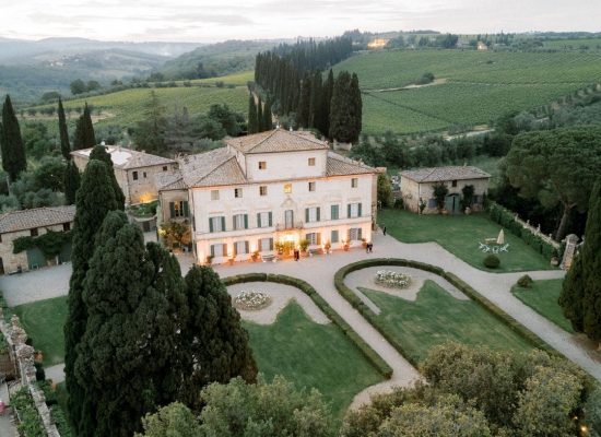 Stunning view from the exterior of Villa di Geggiano, overlooking the beautiful Tuscan landscape, captured by Linda Nari.